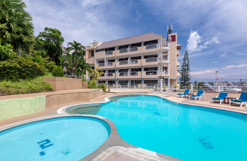 Khách sạn Royal Crown & Palm 3*