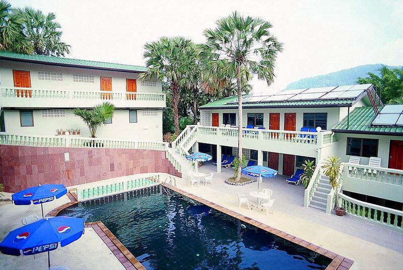 Royal Crown & Palm Khách sạn Patong