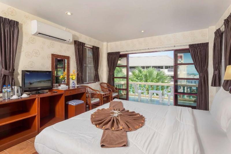 Khách sạn Royal Crown & Palm Patong